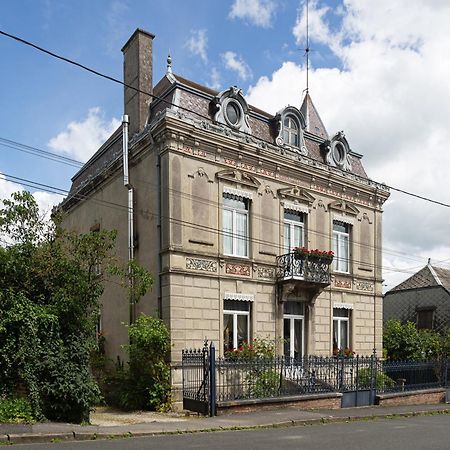 Le Petit Chateau Saint-Michel  Экстерьер фото